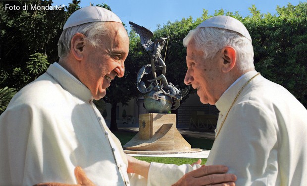 Distanze e consonanze dell'attuale pontificato con i precedenti. L'editoriale di